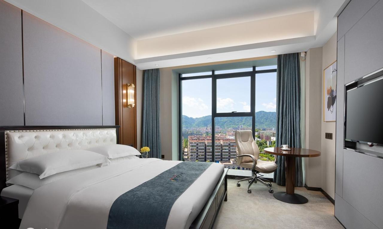 Ramada Encore By Wyndham Chenzhou North Zixing ภายนอก รูปภาพ